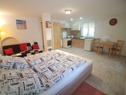 Apartamento H�v�z-egregy Vend�gh�z