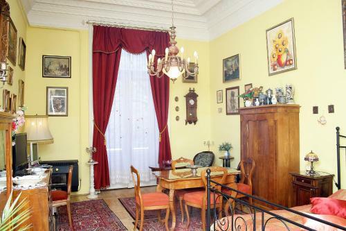 Budapest Tourist Apartments - J�zsef K�r�t