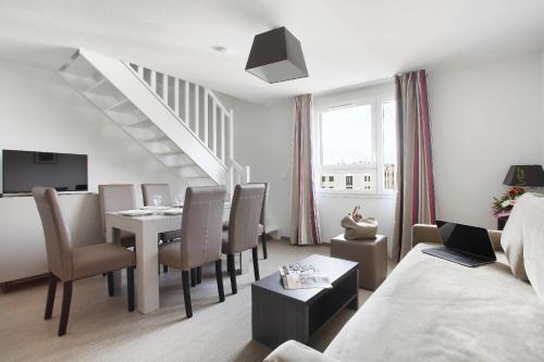 Aparthotel Appart'hotel Odalys Le D�me