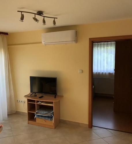 Katalin Apartmanh�z