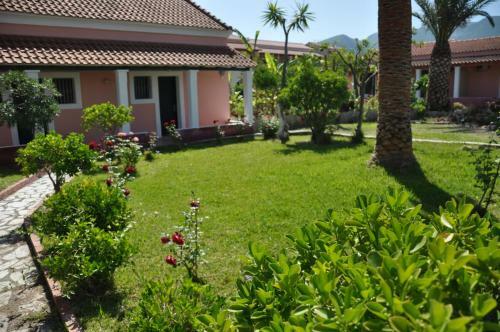 Aparthotel Tassos Apartments