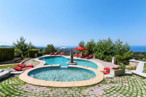 Akritas Ef Zin Villas & Suites