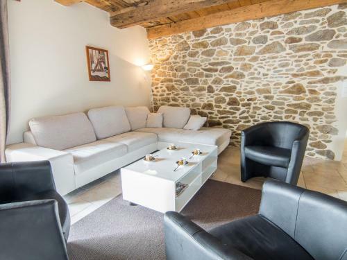 Holiday Home La Hulotais