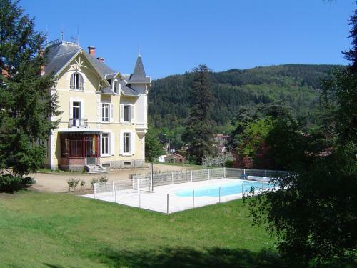 Les Chalets Du Domaine Des Soyeux