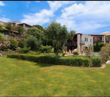 Aparthotel Ornella Beach Resort & Villas