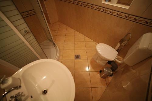 Hostal Apartman Eged Vend�gh�z