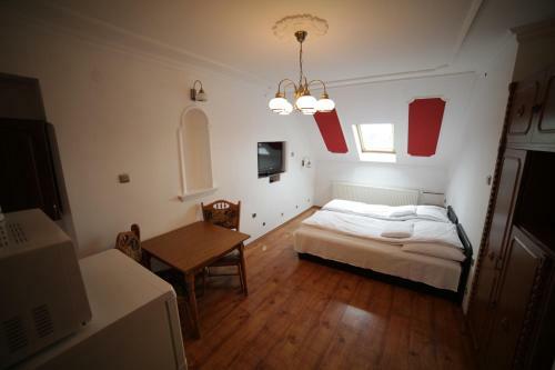 Hostal Apartman Eged Vend�gh�z
