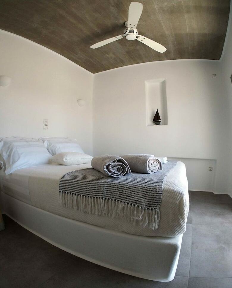 To Armiro Boutique Houses