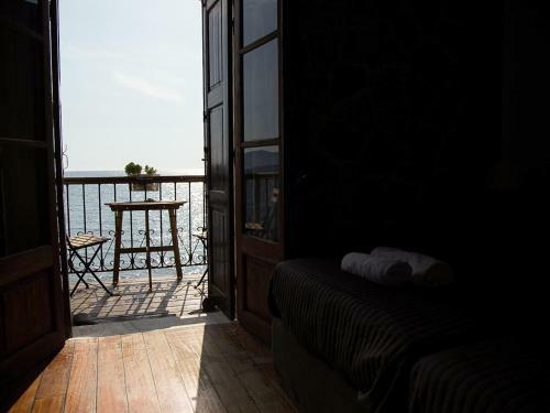 Olive Press Hotel & Apartments
