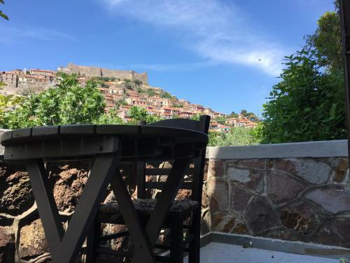 Olive Press Hotel & Apartments