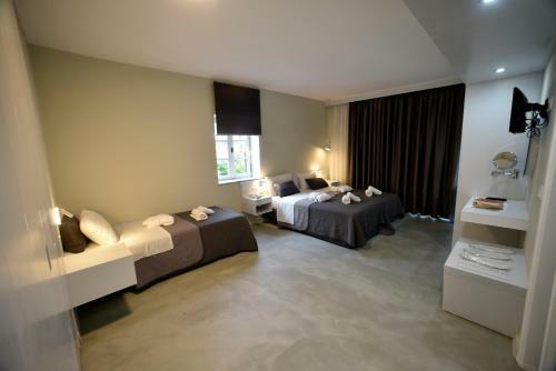 Olive Press Hotel & Apartments