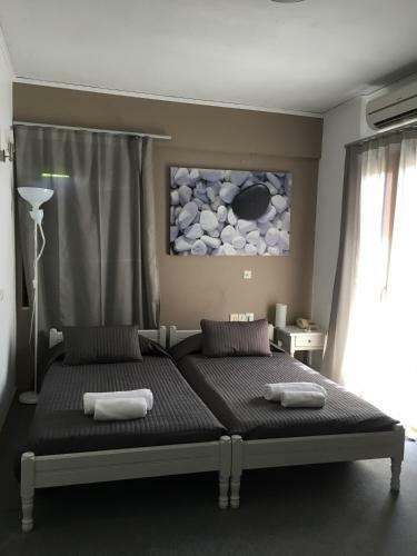 Olive Press Hotel & Apartments