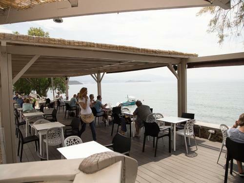 Olive Press Hotel & Apartments