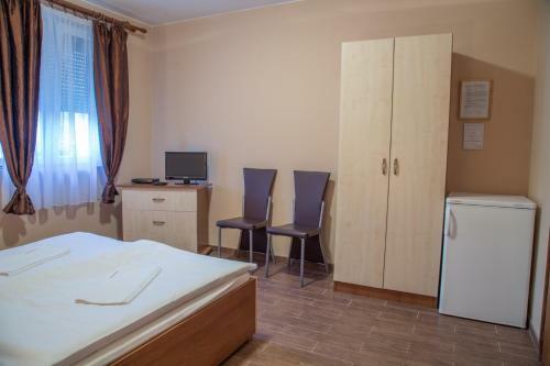 Hostal Fels?r�ti Vend�gh�z