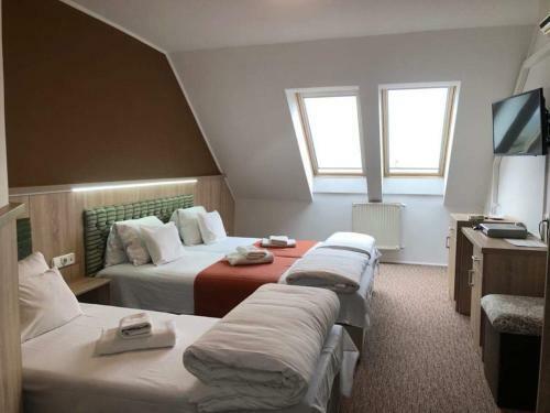 K�lv�ria-r�cz Hotel