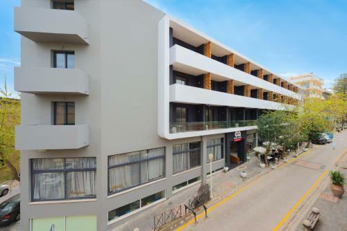 Gq Hotel & Club