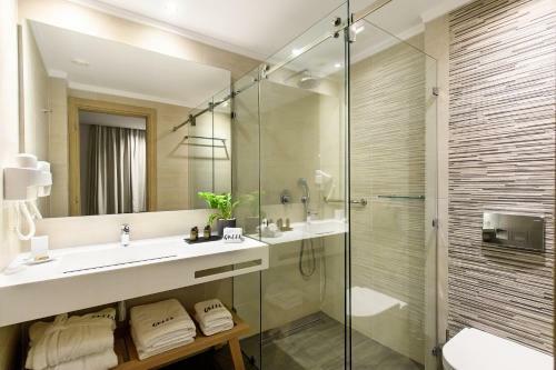 Gkeea Boutique Hotel