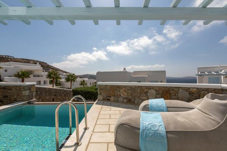 Saint John Hotel Villas & Spa