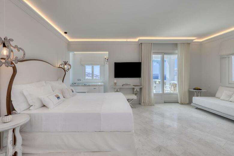 Saint John Hotel Villas & Spa