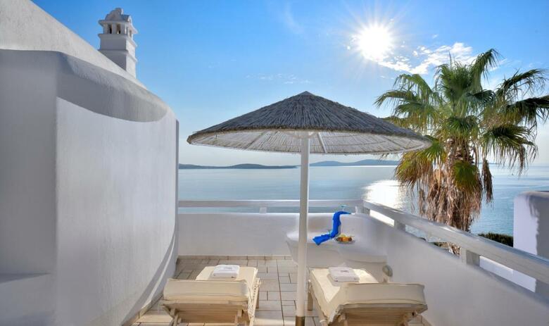 Saint John Hotel Villas & Spa