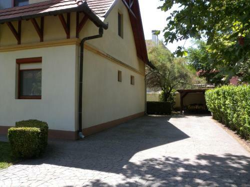 Apartment In Balatonlelle/balaton 19176