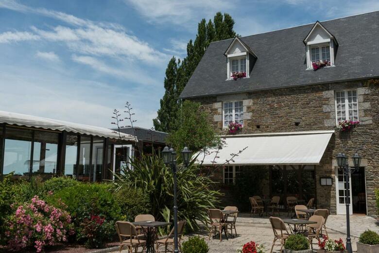 Hotel Manoir De La Roche Torin