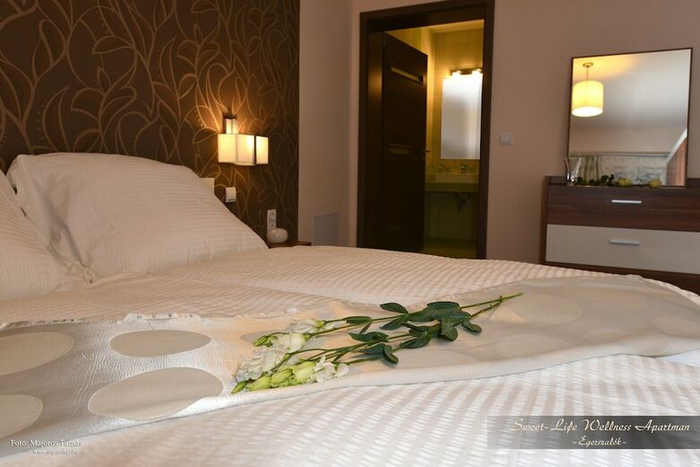 Hostal Sweet Life Wellness Apartments