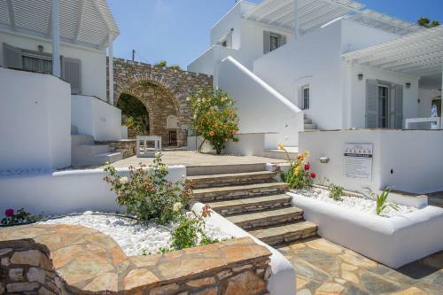 Villas Agia Irini Cove