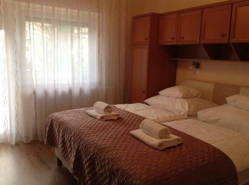 J�kai Apartmanh�z