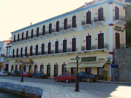 Aktaion City Hotel