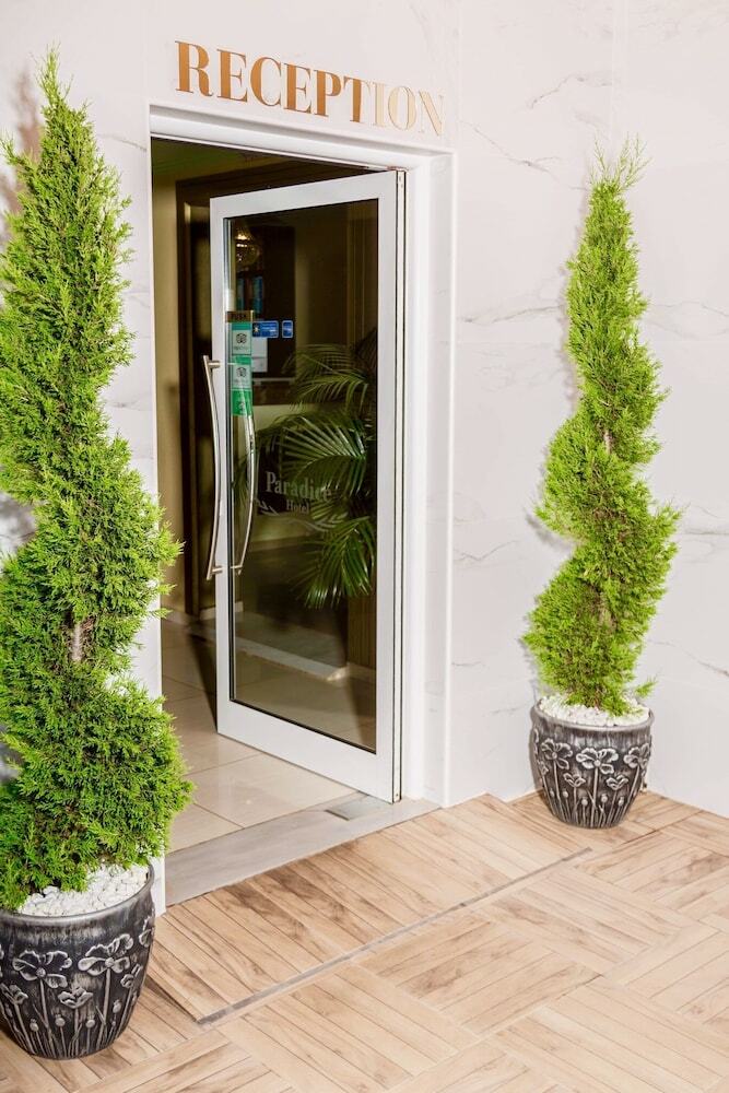 Paradice Hotel Luxury Suites