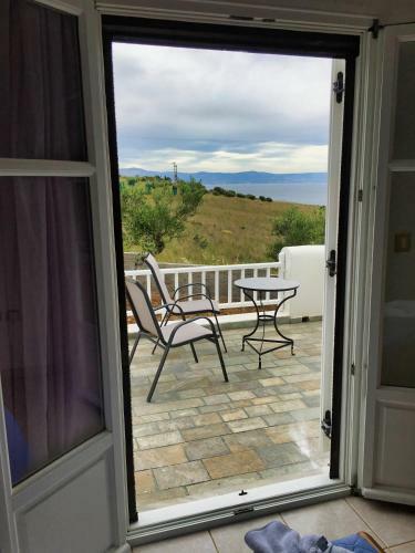 Anthoula's Sea View Apartment