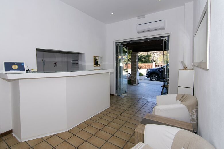 Poseidon Apartments