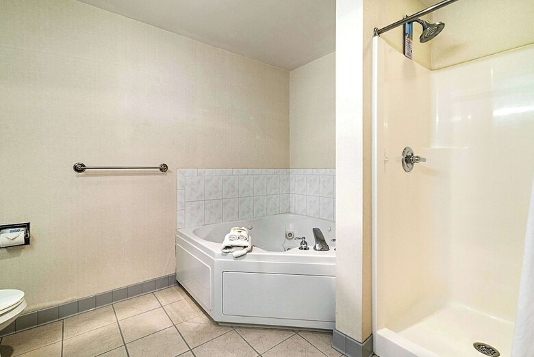 Holiday Inn Express Hotel & Suites Schoharie
