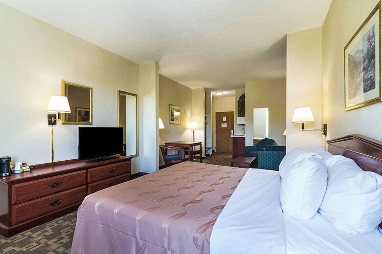 Holiday Inn Express Hotel & Suites Schoharie