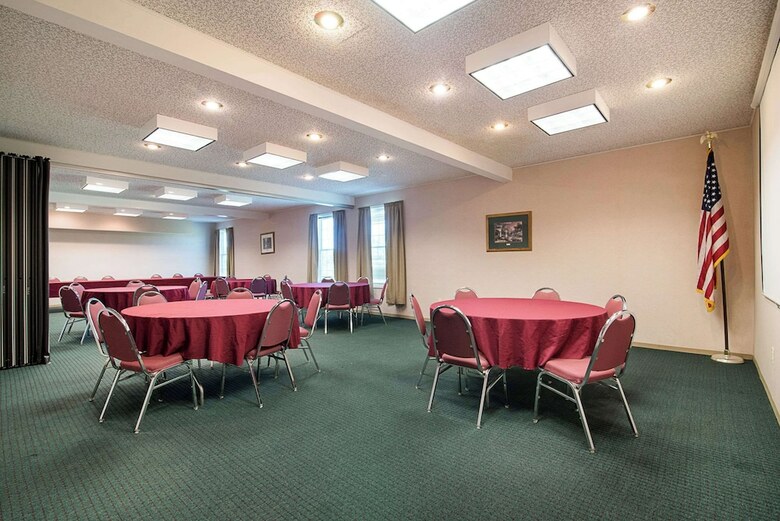 Holiday Inn Express Hotel & Suites Schoharie