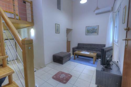 Zinni Koukaki Apartment