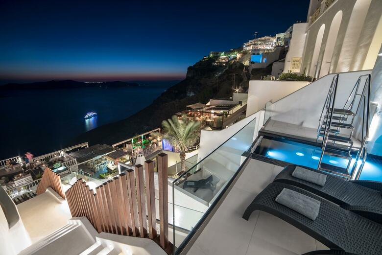 Hotel Day Dream Luxury Suites