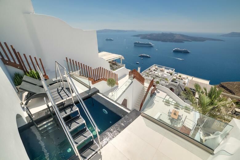 Hotel Day Dream Luxury Suites
