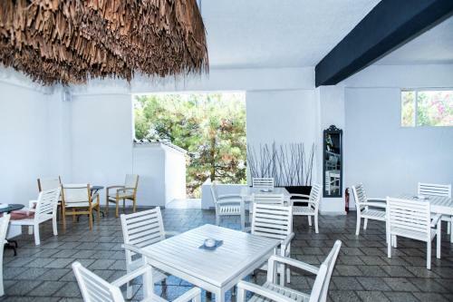Hotel Bianco Olympico Beach Resort