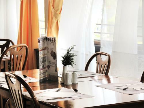 Hotel Acrotel Lily Ann Village