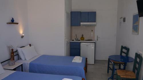 Athina Apartments Naxos Town