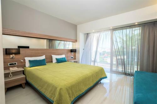 Atrion Hotel