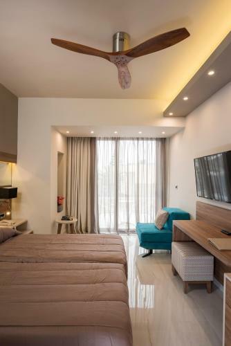 Atrion Hotel