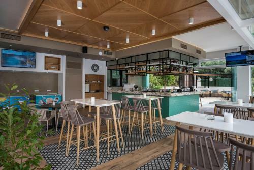 Atrion Hotel