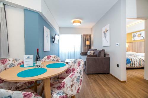 Aparthotel Sunny Days Hotel