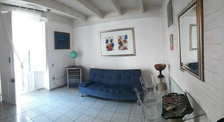 Hostal Le Dimore Centro B&B
