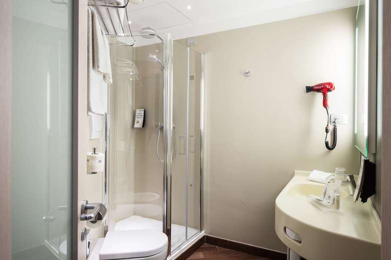 Best Western Plus City Hotel