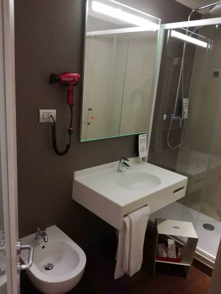 Best Western Plus City Hotel