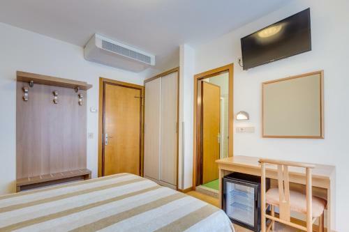 Hotel Ambassador